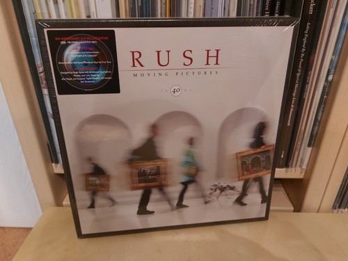 Rush moving pictures - *,