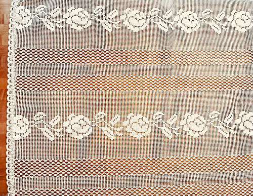 Gehäkelte große tischdecke - große,