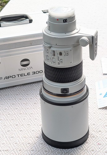 Minolta 300mm g - g, ssm