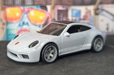 1/64 Hot Wheels 2018 Porsche 911 Carrera T Umbau Real Riders Custom Rays TE37