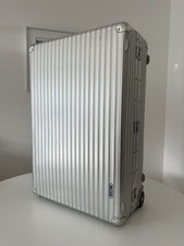RIMOWA Classic Flight Jumbo