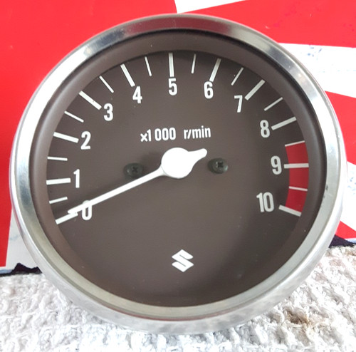 Suzuki gt250 gt250e gt200 - suzuki,