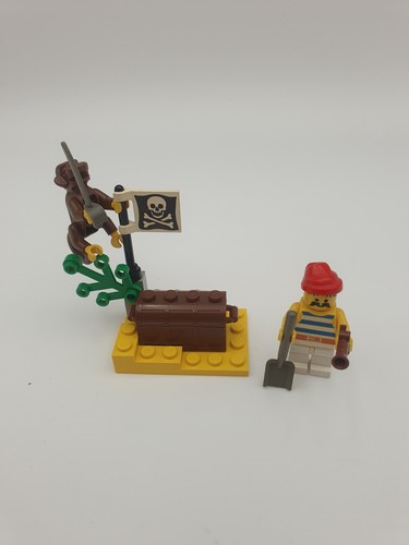 Lego 6235 buried - lego,