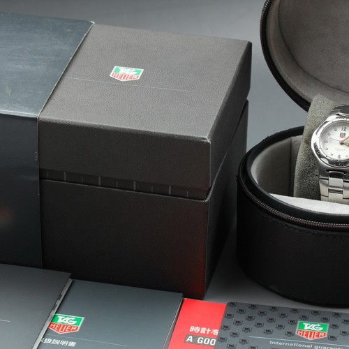 Near mint tag heuer - mint,