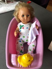 Babypuppe Junge mit div. Zubehör