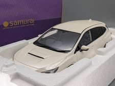 Modellautos 1:18 Kyosho