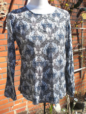 schicke Viscose Bluse Gr. M