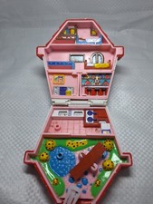Vintage Mini Polly Pocket Haus