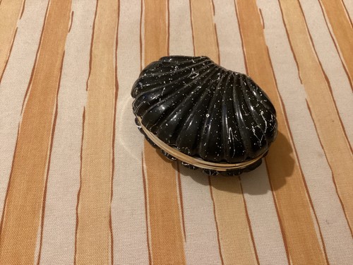 Muschel-Schmuckkasten