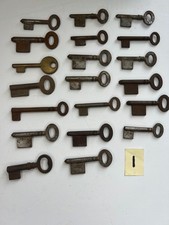 20 Vintage Schrank