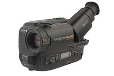 SONY CCD-TR780E PAL Video Hi8