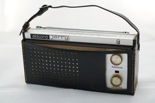 Akkord Jerry Kofferradio