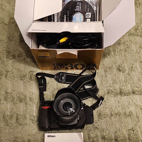 Nikon d3000 dslr 2mp - nikon,