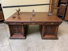 Antiker riesengroßer