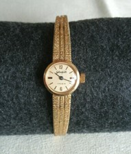 Damenuhr Glashütte, 17 Rubis