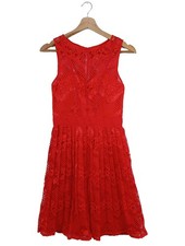 LITTLE MISTRESS Spitzenkleid