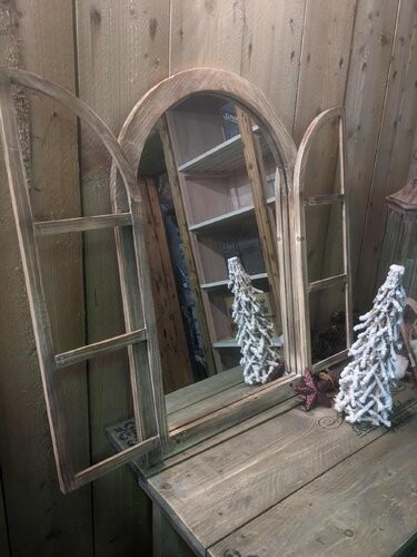 Spiegel fenster mit läden - fenster,