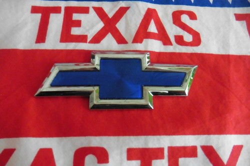 Chevrolet chevy emblem - chevrolet,