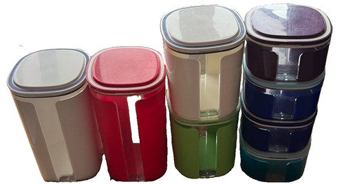 Tupperware skyline - —,