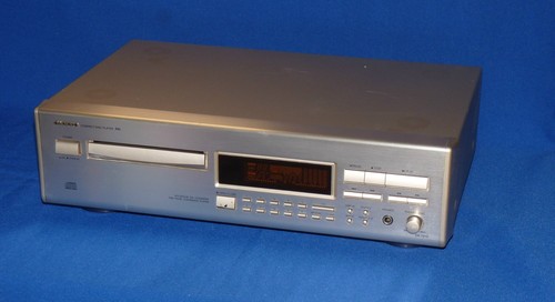 Onkyo 7210 cd player - ,