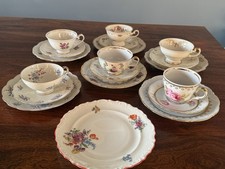 6 Sammeltassen Gedeck  und 1