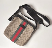 Gucci GG Supreme