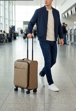 Guess Cabin Trolley Brown 4G