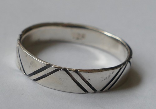 Ring schlicht zeitlos 925