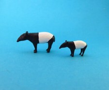 Tapir Schabrackentapir mit
