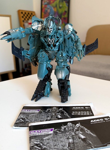 Hasbro transformers megatron - transformers,