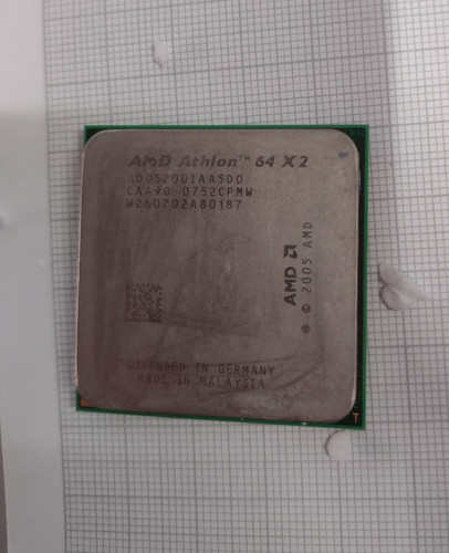 AMD Athlon 64 X2 5200+