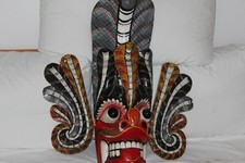 TRADITIONELLE RIESIGE MASKE