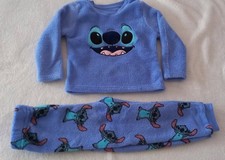 Sweatshirt, Hose. Gr 92