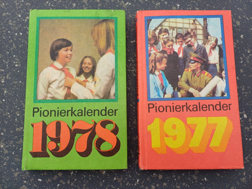 Ddr pionierkalender 1977 und - 2,