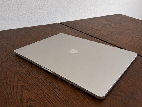 Apple macbook pro - apple,