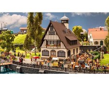 NOCH 63401 Wirtshaus mit