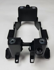 Audi A3 8VA Sportback Befestigungswinkel Winkel Halterung Halter 8V0863531