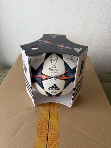 Adidas champions league finale - champions,