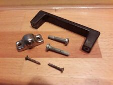 1 Griff Schrankklappe mit Zubehör (ursprünglich Eifelland) - Oldtimer Wohnwagen