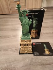 LEGO Architecture –