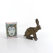 kleiner Bronze Hase