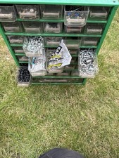 Fahrrad Ersatzteile Neu Und Einige Gebraucht.An Bastler Zu Verkaufen