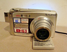 Fujifilm FinePix F Series F650