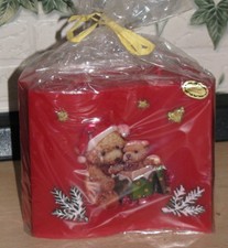 2- Docht-Kerze Doppelwelle mit Weihnachtsteddies*rot*16 x 4 x 12 cm