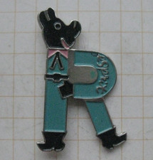 P  / RHINOZEROS / ESPRIT