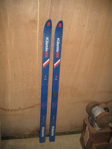 Vtg snow skis kastle rx - snow,