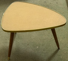 Nierentisch Blumenhocker - Rockabilly Dreibein WEM Weissenfelser Möbel 50er