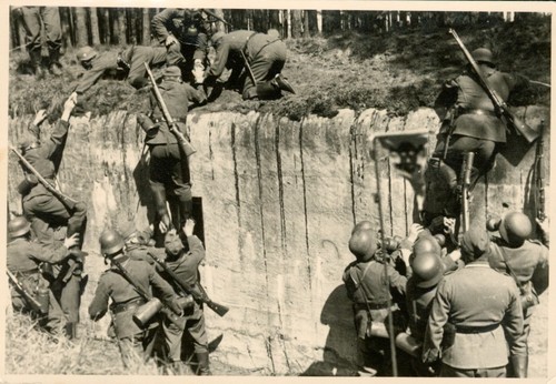 Wk2 wehrmacht bunker front - wk2,