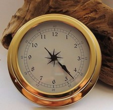 Maritime Uhr im Bullauge Ø
