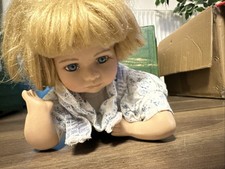 Hilde-Herz-Puppe Porzellan